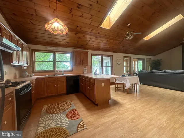 a kitchen with granite countertop lots of counter top space