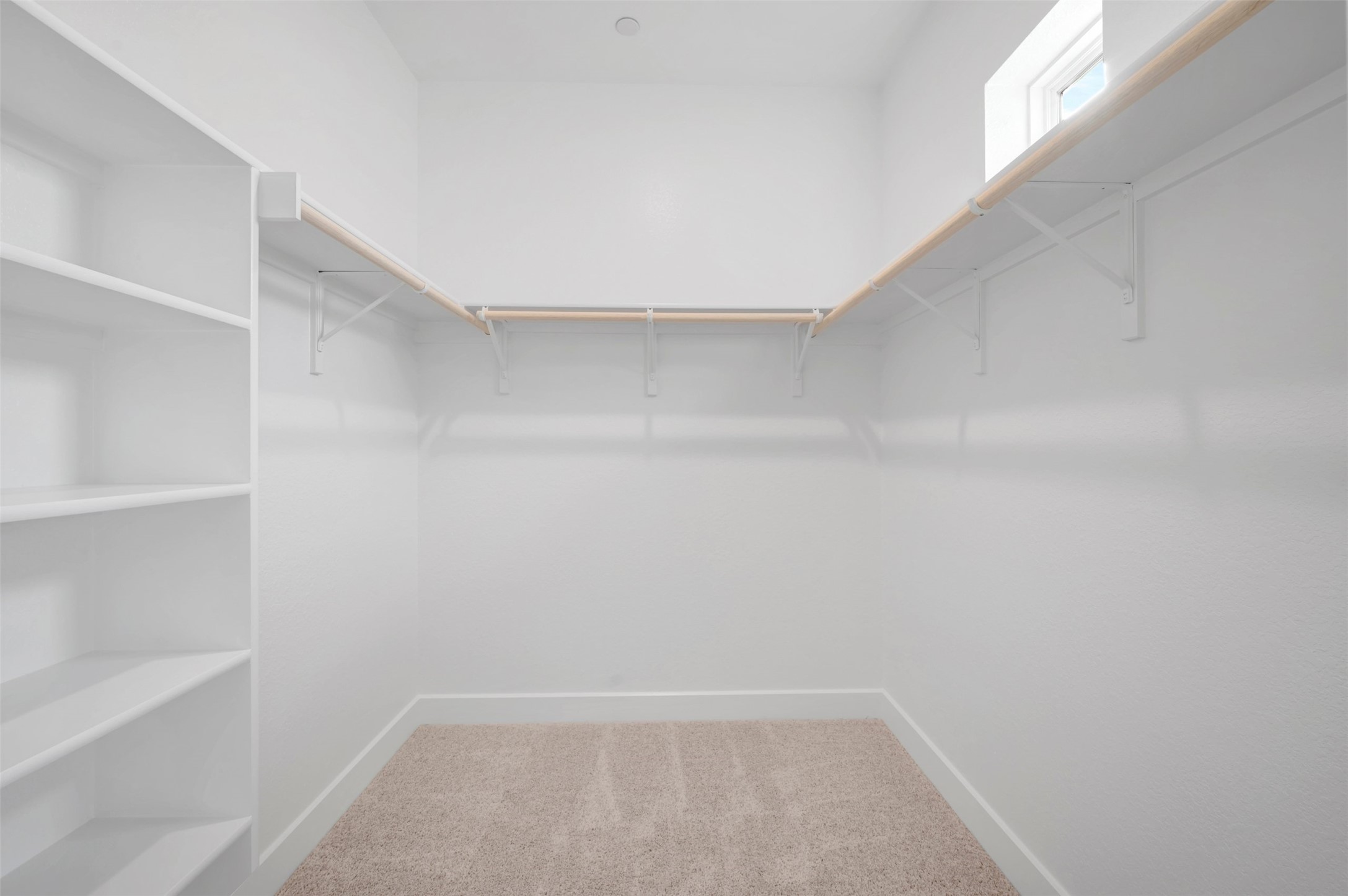 1012 B Brickell Loop Austin, TX 78744 - Photo 10 of 23 Owner's Closet