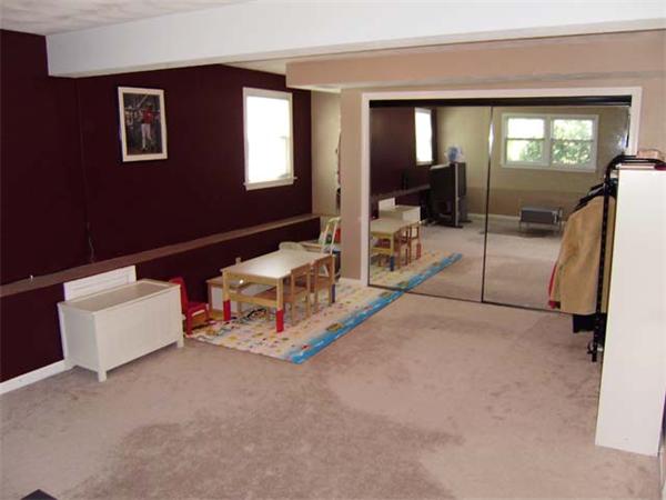 190 Hillside Road North Andover, MA 01845 - Photo 6 of 14 Gallery Image 6