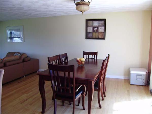 190 Hillside Road North Andover, MA 01845 - Photo 9 of 14 Gallery Image 9