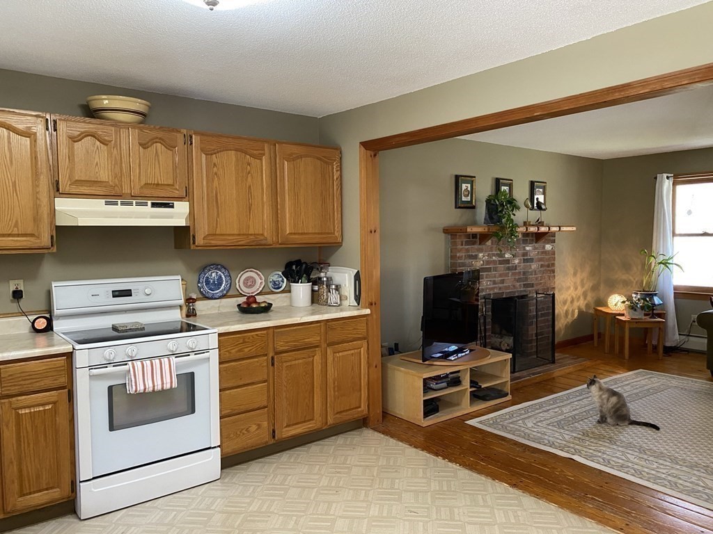 284 Malboeuf Road Ware, MA 01082 - Photo 14 of 41