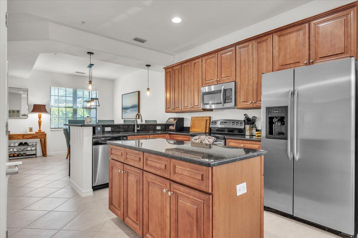 8957 Malibu Street, Unit 503 Naples, FL 34113 - Photo 10 of 29 20-Photo 20