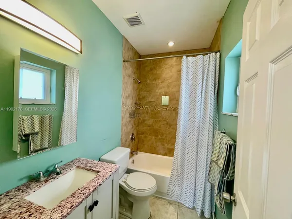 $3,900 | 5820 Southwest 113th Court, Miami, FL 33173