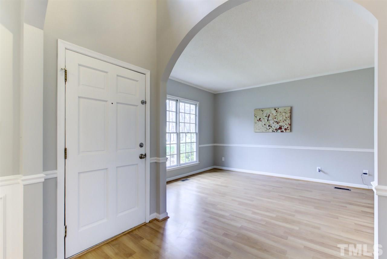 5432 Ingate Way Raleigh, NC 27613 - Photo 4 of 30