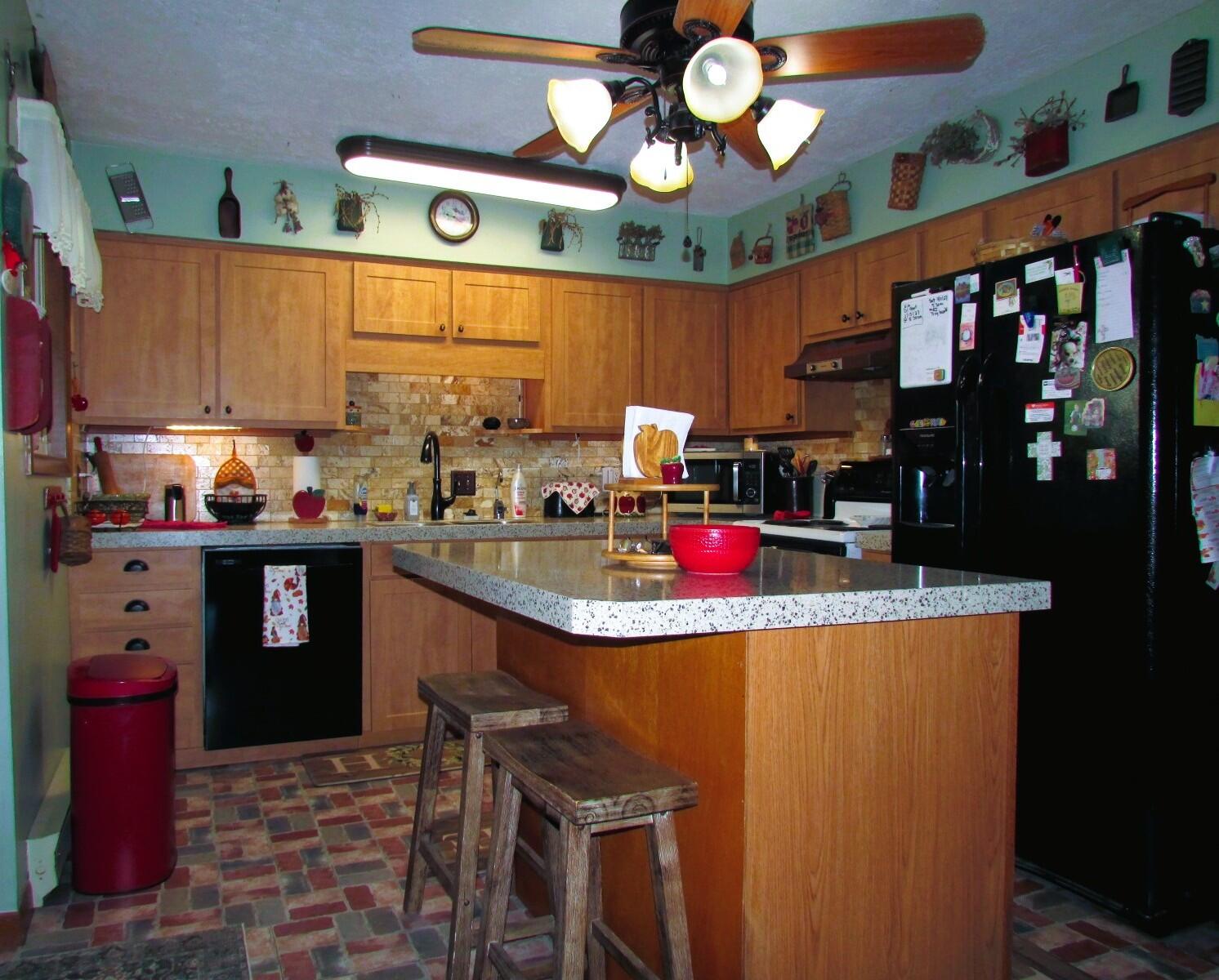 1300 Stephens Road Sidney, OH 45365 - Photo 10 of 27 KITCHEN