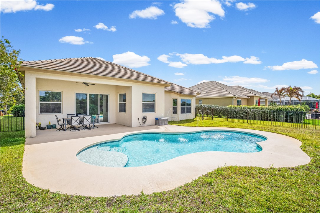 7621 Fieldstone Ranch Square Vero Beach, FL 32967 - Photo 31 of 36 Gallery Image 31
