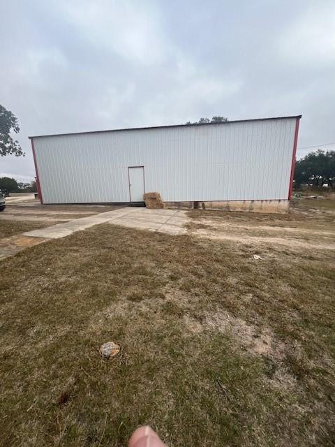 915 Highway 84 Mullin, TX 76864 - Photo 29 of 37 a view of a room