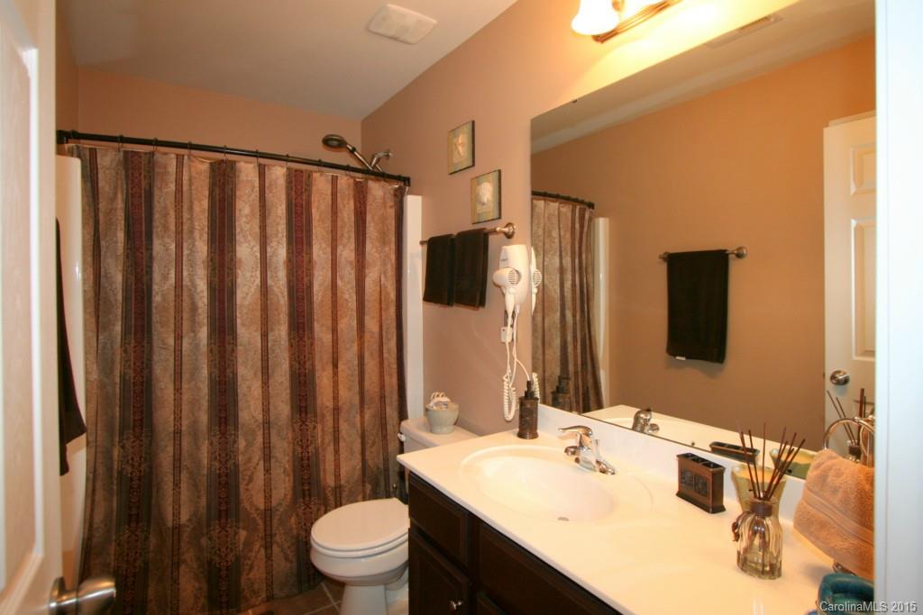 1221 Rockwell View Road Matthews, NC 28105 - Photo 9 of 24 Gallery Image 9