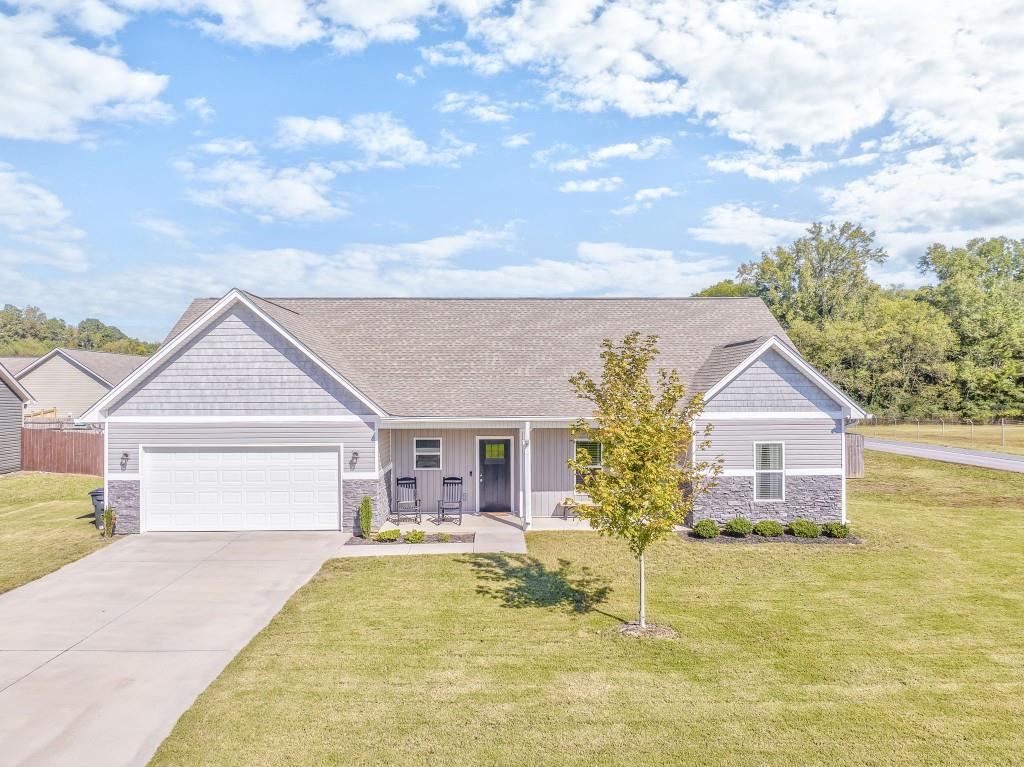 101 Madison Drive Southwest Calhoun, GA 30701 - Photo 1 of 1 Gallery Image 1