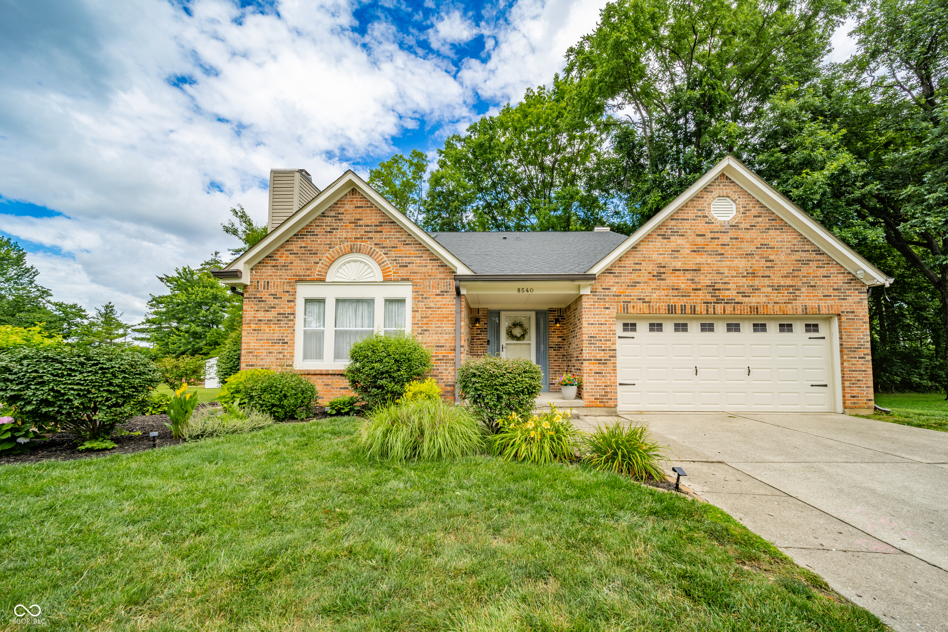 8540 Castle Ridge Lane Indianapolis, IN 46256 - Photo 1 of 47