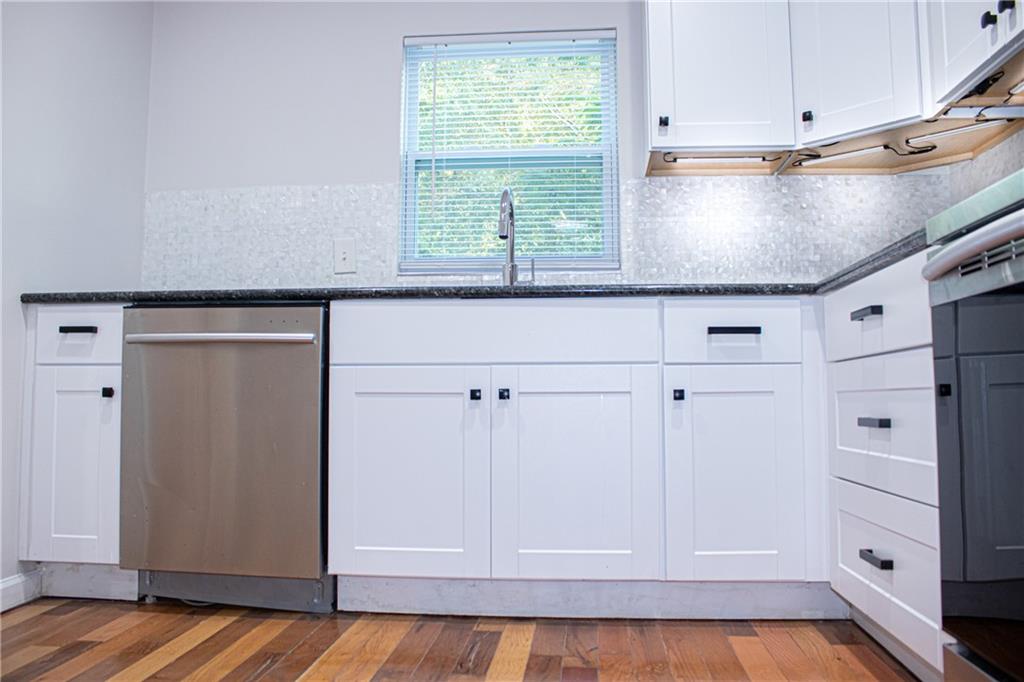 1962 Village Parkway Smyrna, GA 30080 - Photo 13 of 55 a view of a kitchen cabinets and window