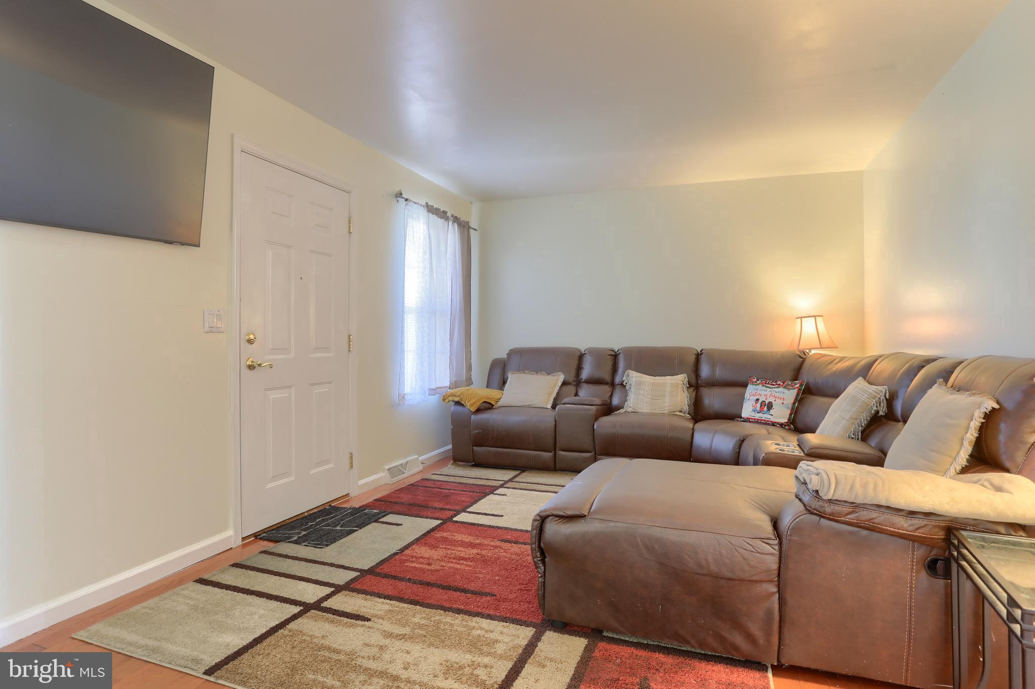 187 South 21st Street Lebanon, PA 17042 - Photo 5 of 31 a living room with furniture and a rug