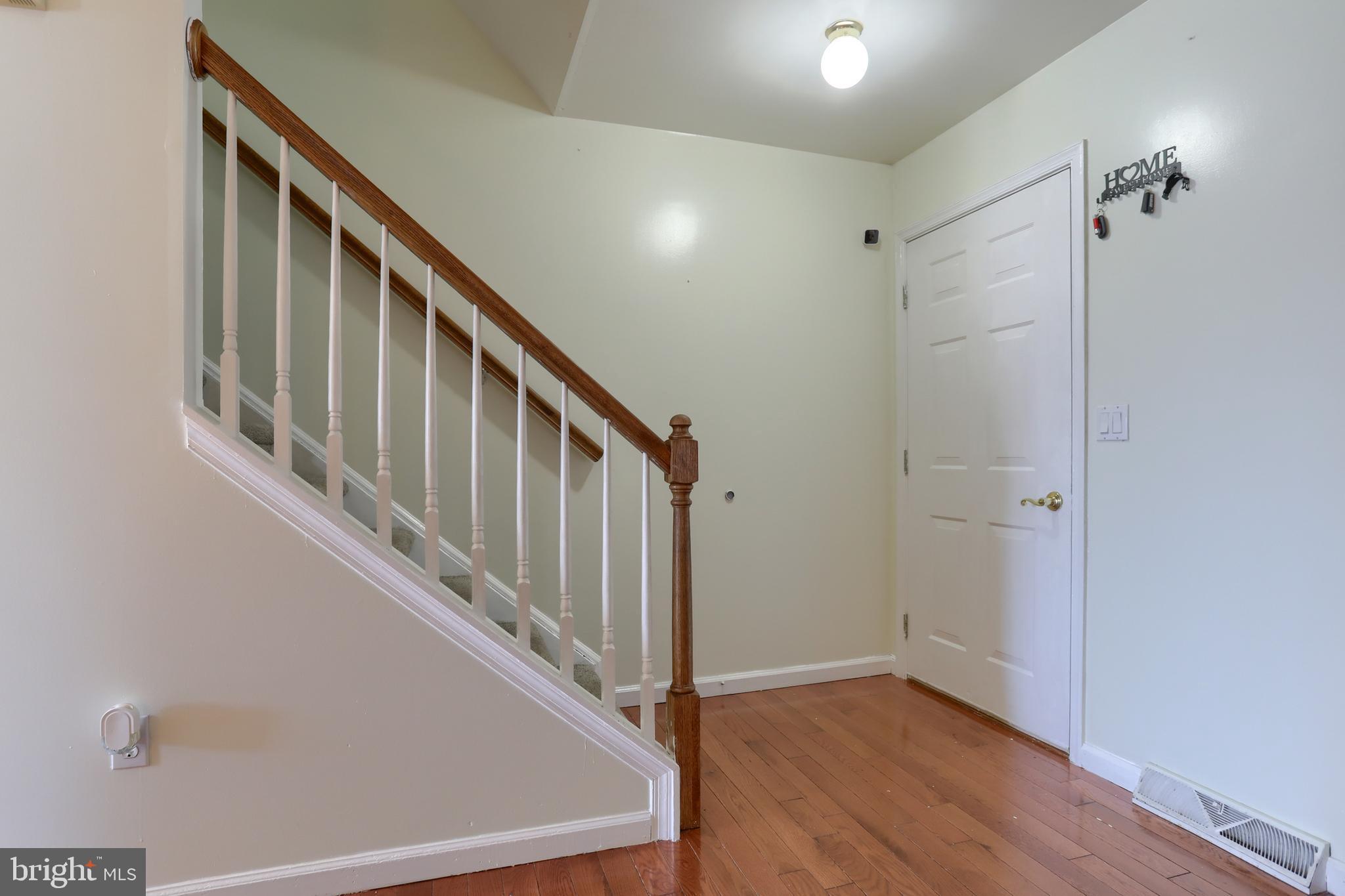 187 South 21st Street Lebanon, PA 17042 - Photo 8 of 31 a view of an entryway with wooden floor