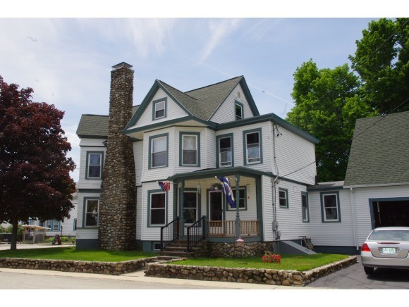 362 Portland Street Rochester, NH 03867 - Photo 2 of 36