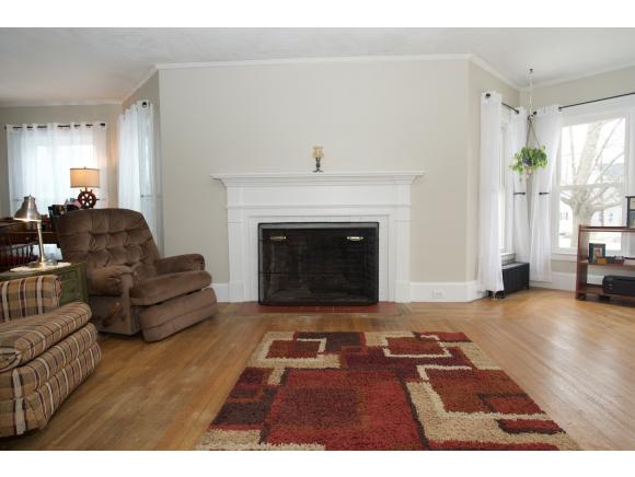 362 Portland Street Rochester, NH 03867 - Photo 4 of 36