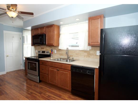 362 Portland Street Rochester, NH 03867 - Photo 10 of 36
