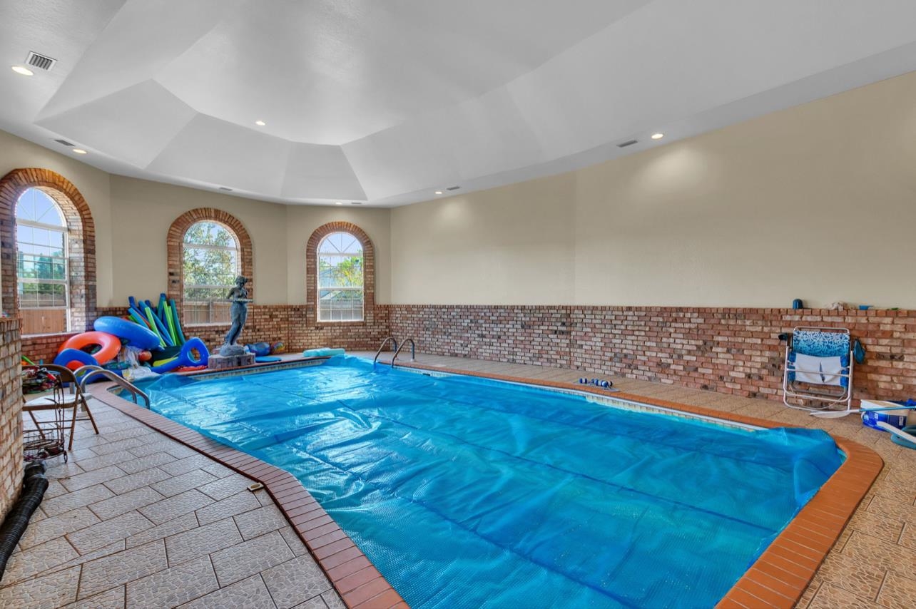 16366 Tempest Drive Foley, AL 36535 - Photo 34 of 39 Indoor heated saltwater p