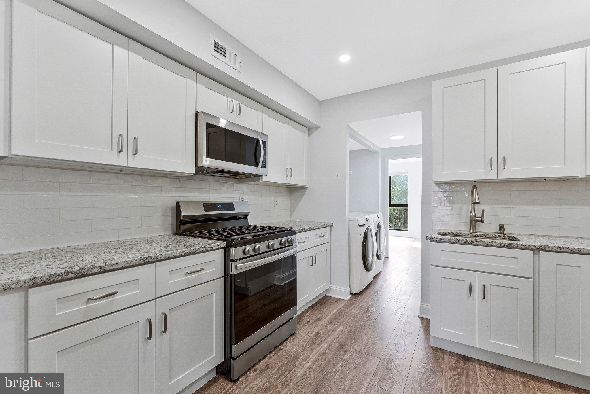 2012 Colts Neck Road, Unit 21A Reston, VA 20191 - Photo 9 of 44 Let your culinary side be inspired.