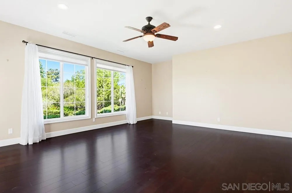 12858 Stone Canyon Road Poway, CA 92064 - Photo 18 of 38 Primary Bedroom