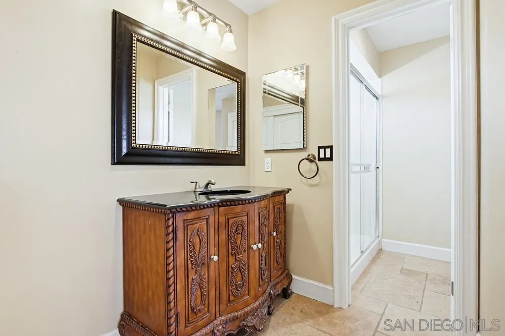12858 Stone Canyon Road Poway, CA 92064 - Photo 34 of 57 Bathroom