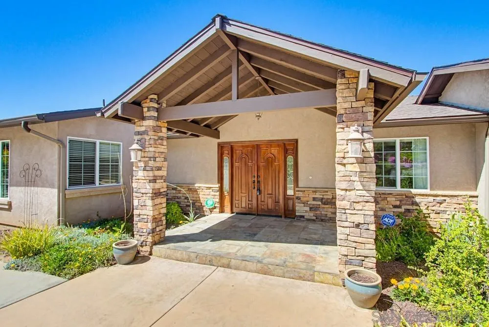12858 Stone Canyon Road Poway, CA 92064 - Photo 4 of 57