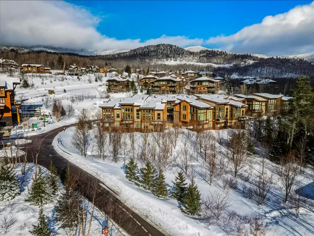 $3,400,000 | 61 A Sterling Lane, Unit 3, Stowe, VT 05672