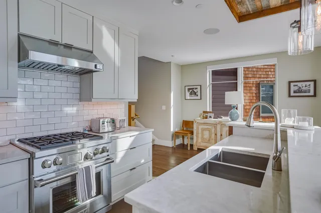 $3,400,000 | 61 A Sterling Lane, Unit 3, Stowe, VT 05672