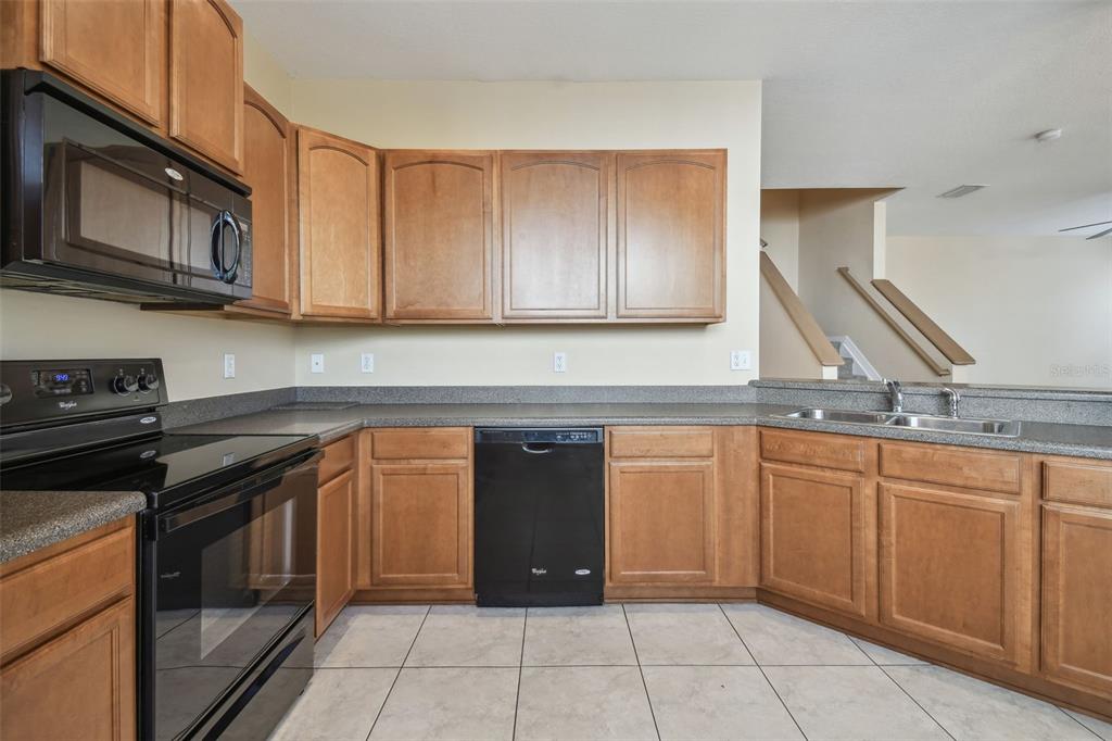 7626 Red Mill Circle New Port Richey, FL 34653 - Photo 14 of 57 Gallery Image 14