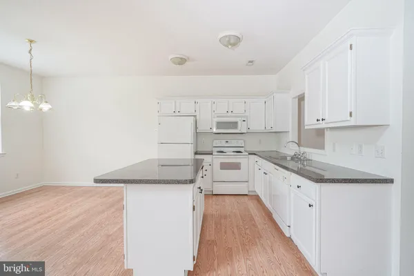 $347,000 | 8 Trout Trail, Delran, NJ 08075