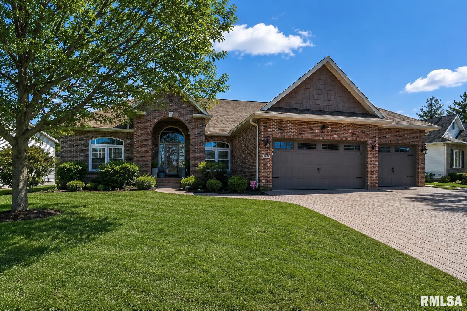 6600 Carlisle Bend Springfield, IL 62711 - Photo 1 of 46 Gallery Image 1