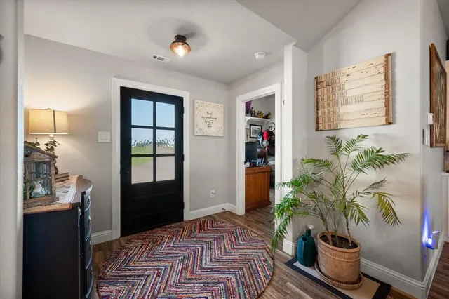 $820,000 | 122 Moonlight Point, Corsicana, TX 75109