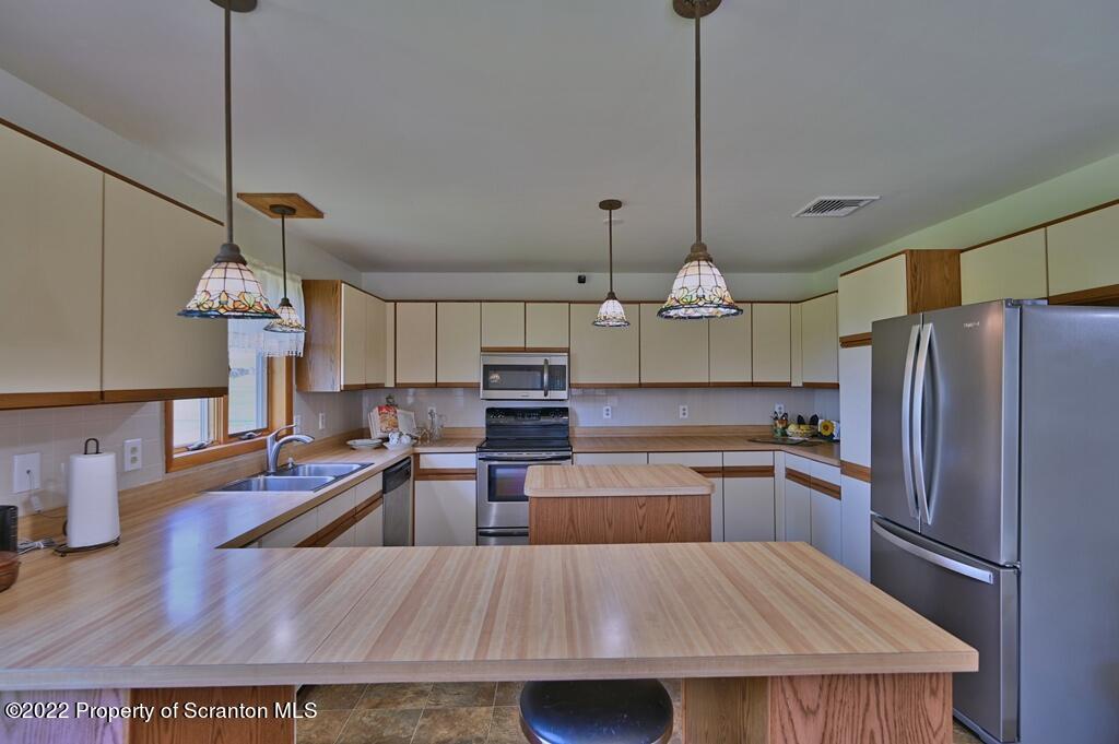 83 Edward Road Beach Lake, PA 18405 - Photo 17 of 75 Gallery Image 17