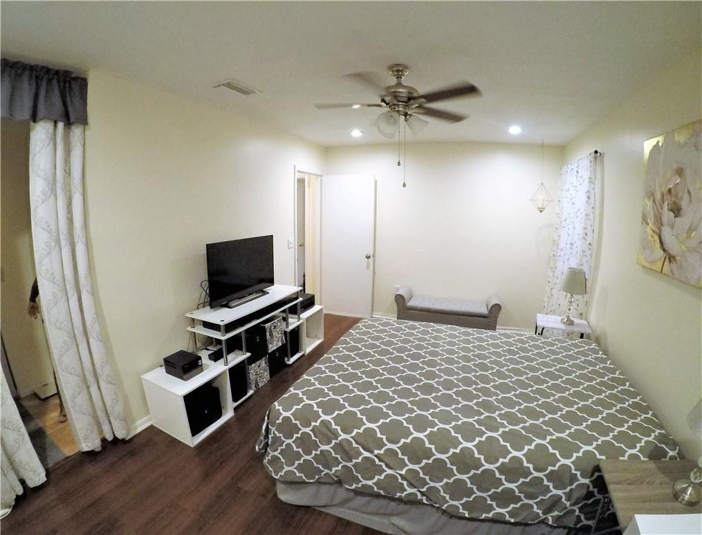 5424 Gate Lake Road, Unit 5424 Tamarac, FL 33319 - Photo 13 of 42 Photo 13