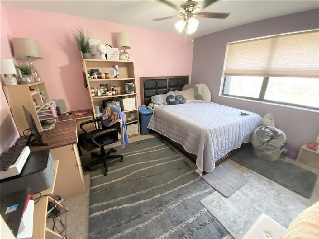 5424 Gate Lake Road, Unit 5424 Tamarac, FL 33319 - Photo 21 of 42 Photo 21