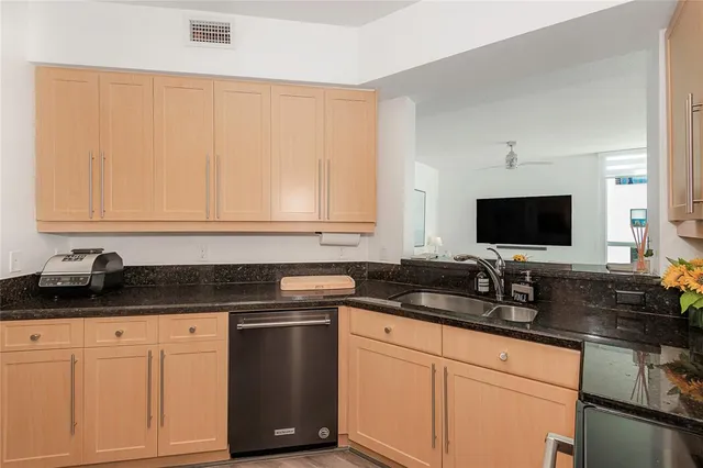 $653,000 | 111 Southeast 8th Avenue, Unit 705, Fort Lauderdale, FL 33301