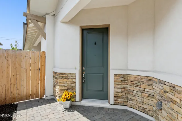 $988,000 | 9621 Lane Garrett Drive, Reno, NV 89511