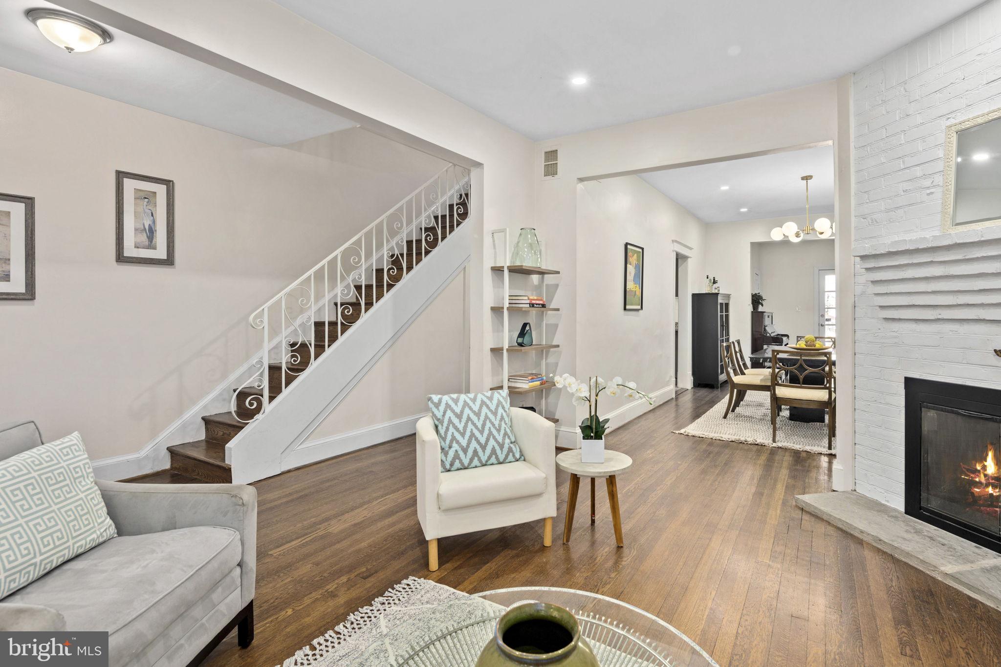 2815 Woodley Road Northwest Washington, DC 20008 - Photo 5 of 43