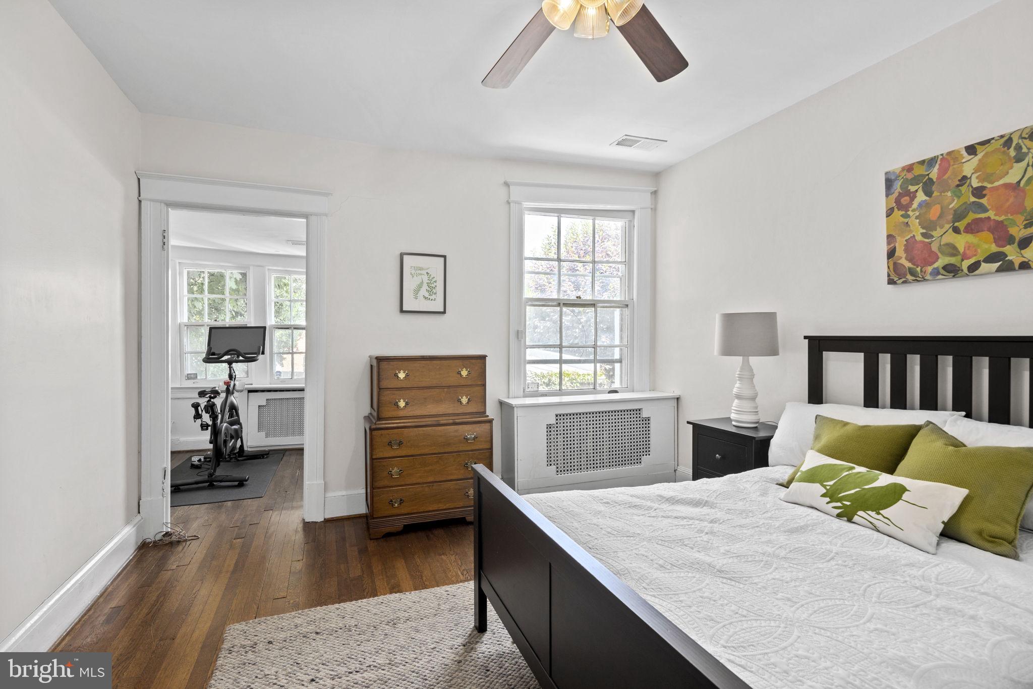 2815 Woodley Road Northwest Washington, DC 20008 - Photo 9 of 43