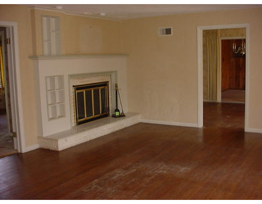 29 Captain Road Longmeadow, MA 01106 - Photo 10 of 17