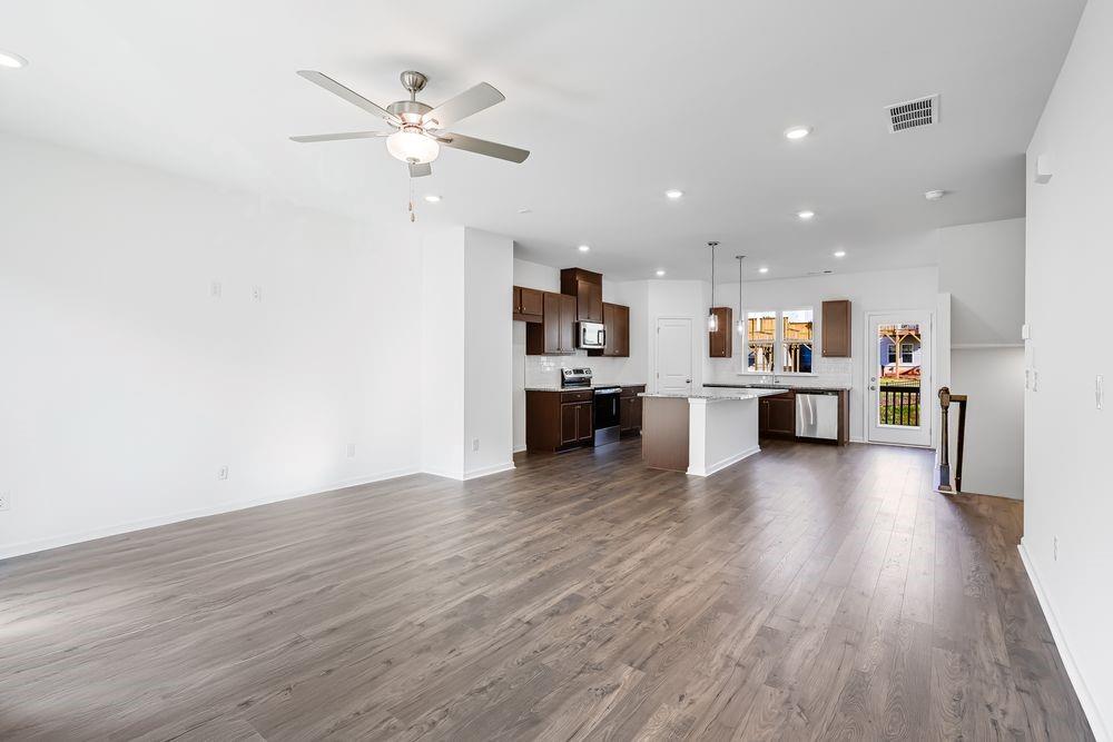 6133 Wayburn Street Tucker, GA 30084 - Photo 6 of 44