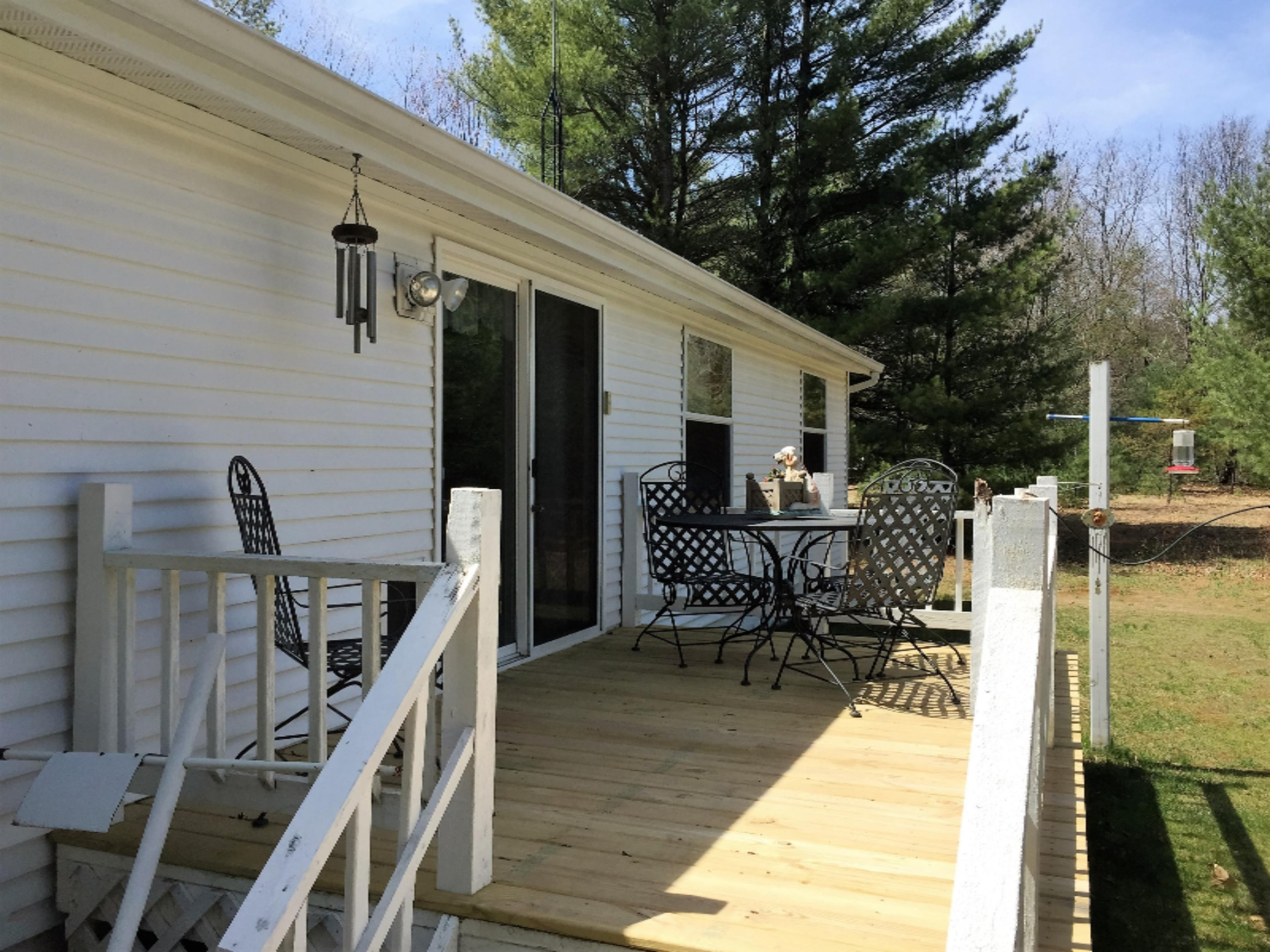 464 West Hoague Road Manistee, MI 49660 - Photo 22 of 27 Back Deck