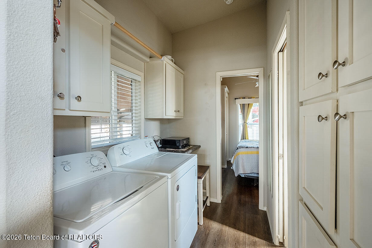 850 Buckboard Drive Star Valley Ranch, WY 83127 - Photo 9 of 28 Payne RV 2090