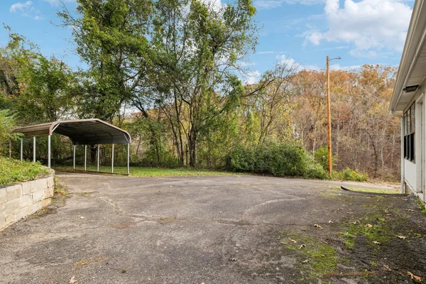 $989,000 | 404 Van Hook Drive, Ashland City, TN 37015