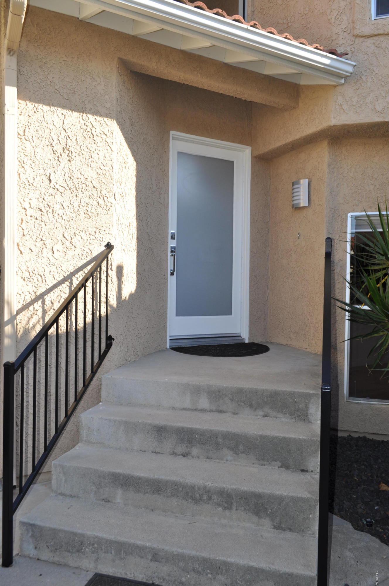 4852 Penrose Avenue Moorpark, CA 93021 - Photo 2 of 20 a view of a door and wooden floor