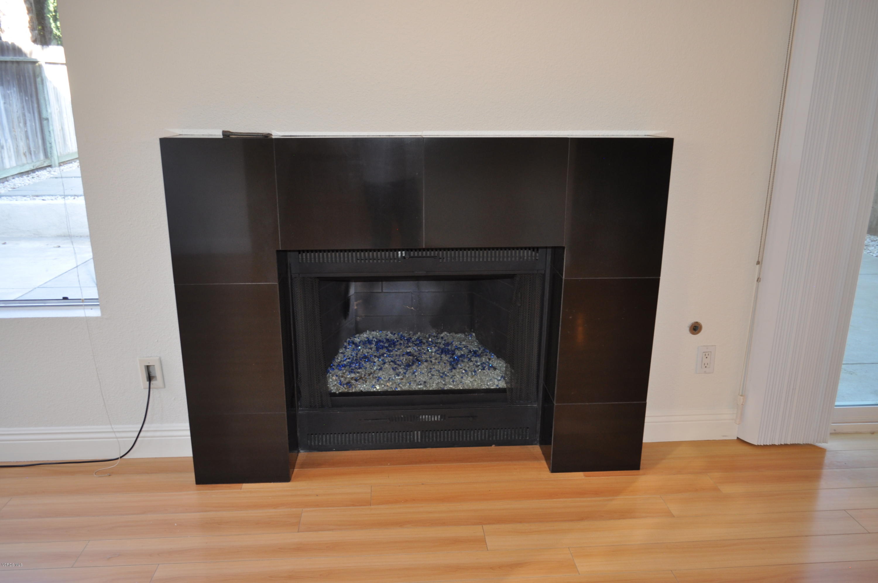 4852 Penrose Avenue Moorpark, CA 93021 - Photo 9 of 20 a view of painting on the wall