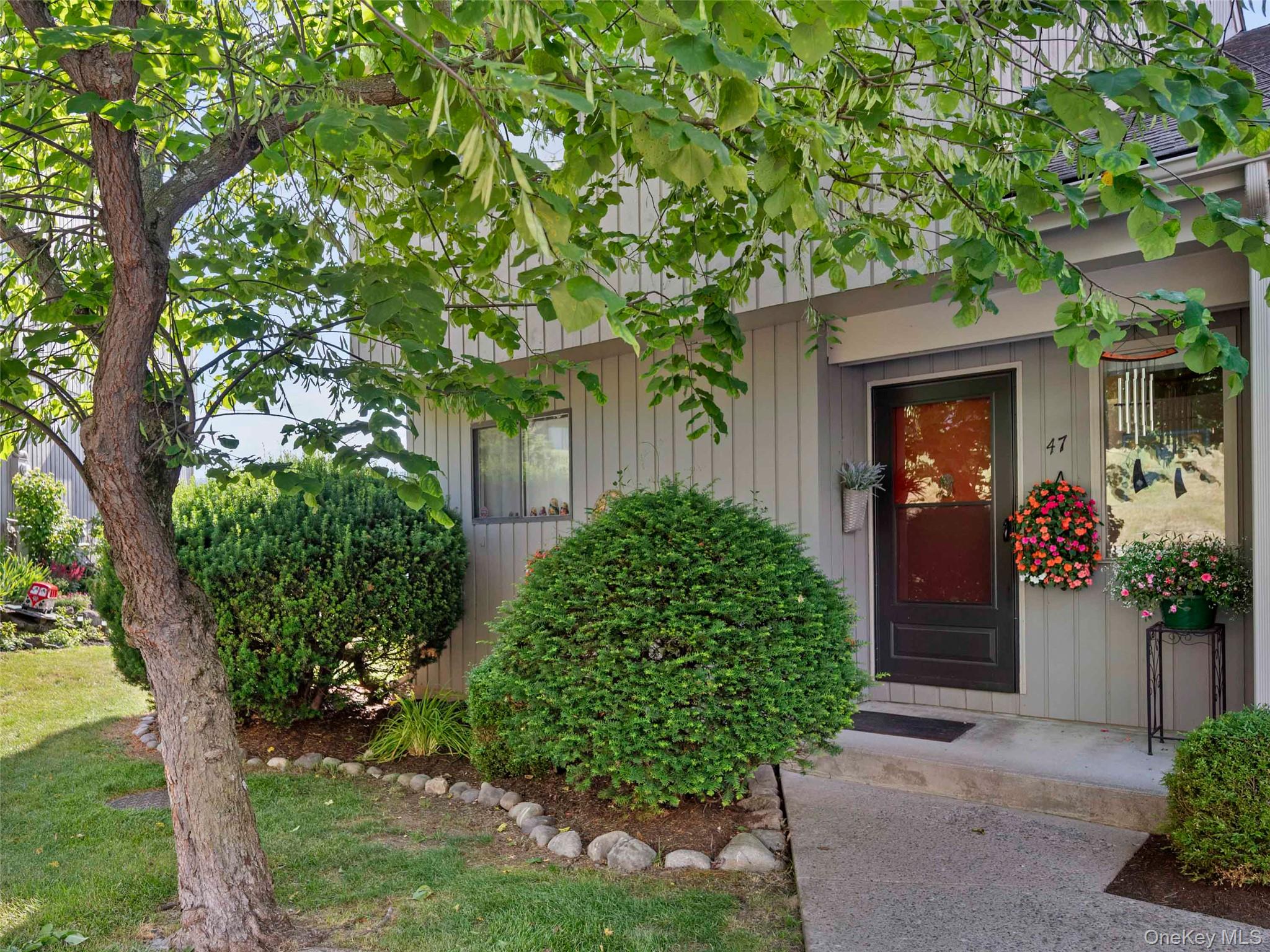 47 Rondout Harbor Port Ewen, NY 12466 - Photo 3 of 50 Gallery Image 3