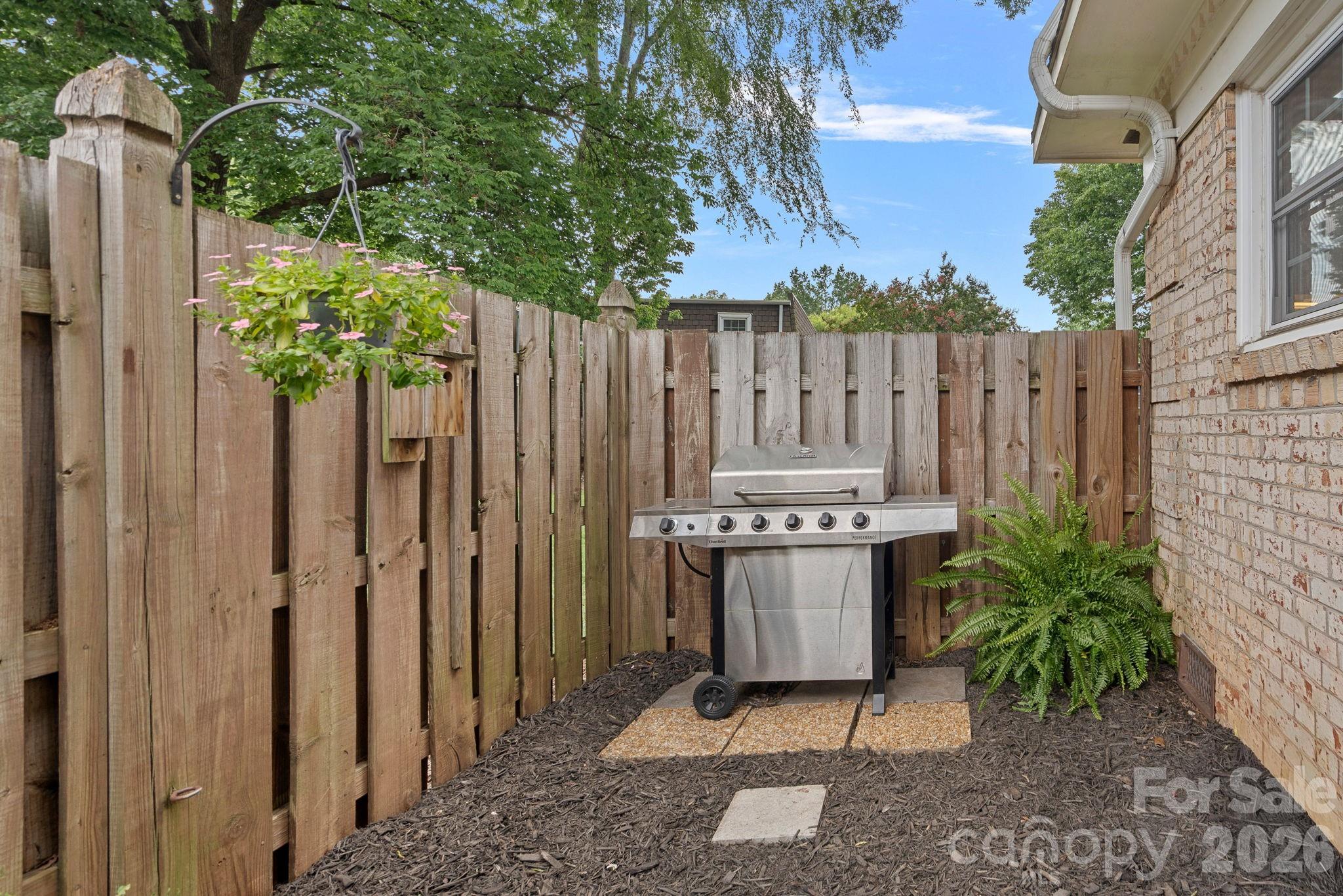 3520 Colony Road, Unit I Charlotte, NC 28211 - Photo 24 of 34 Gallery Image 24