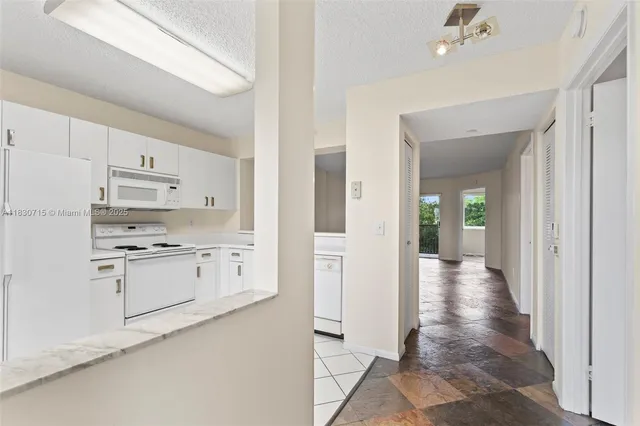 $1,850 | 9511 Weldon Circle, Unit G406, Tamarac, FL 33321