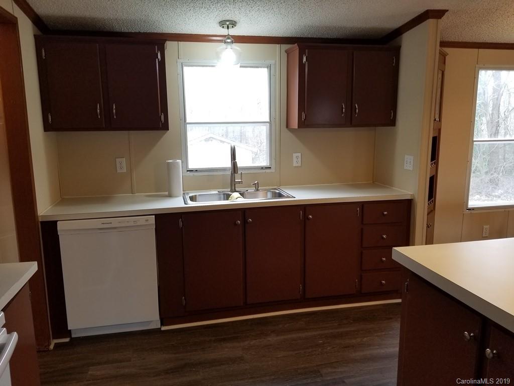 744 Long Shoals Road Lincolnton, NC 28092 - Photo 8 of 17 Gallery Image 8
