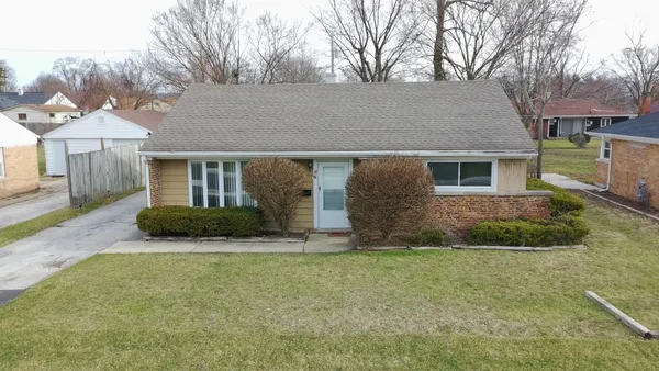 $120,000 | 66 Marquette Street, Park Forest, IL 60466